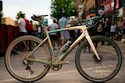 Geantă pentru cadru Apidura  Racing bolt-on top tube pack 1l