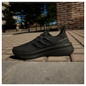 Încălțăminte de alergare pentru bărbați adidas  Ultraboost 5 Core Black/Core Black/Core Black